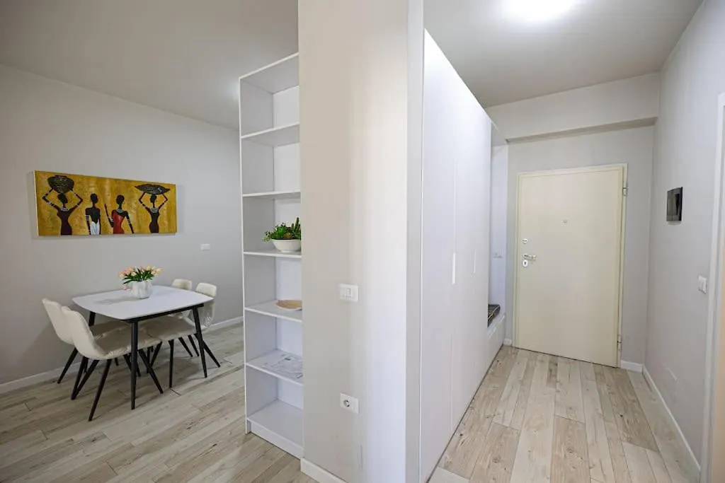 Cactus Coastal: 1-Bedroom Condo II Vlore Apartment
