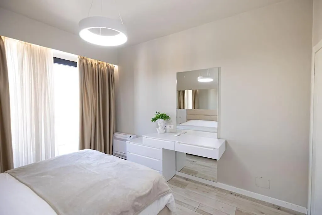 Cactus Coastal: 1-Bedroom Condo II Vlore 0*,